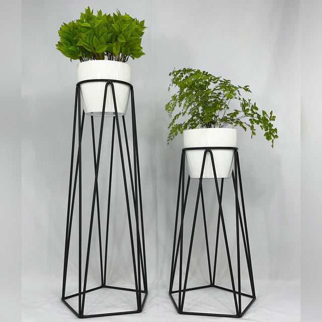 Set agata negro con materos plasticos blancos