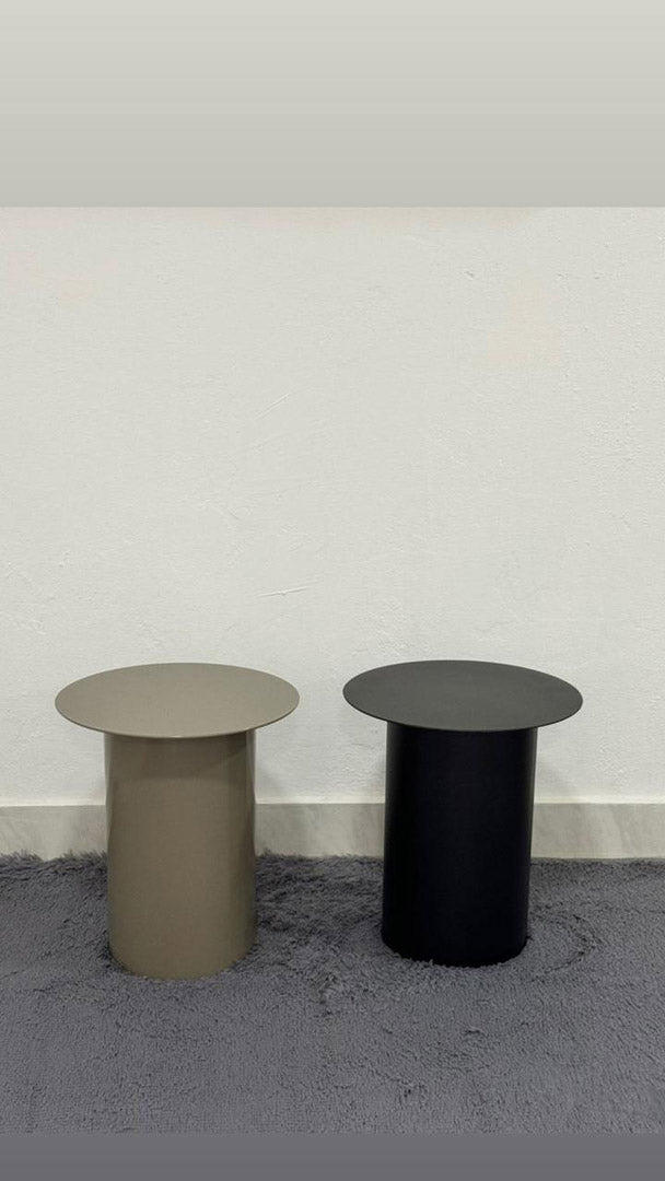 Mesa basic rendonda pequeña